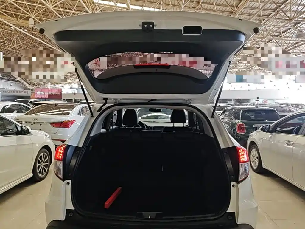 Honda Vezel — миниатюра 19