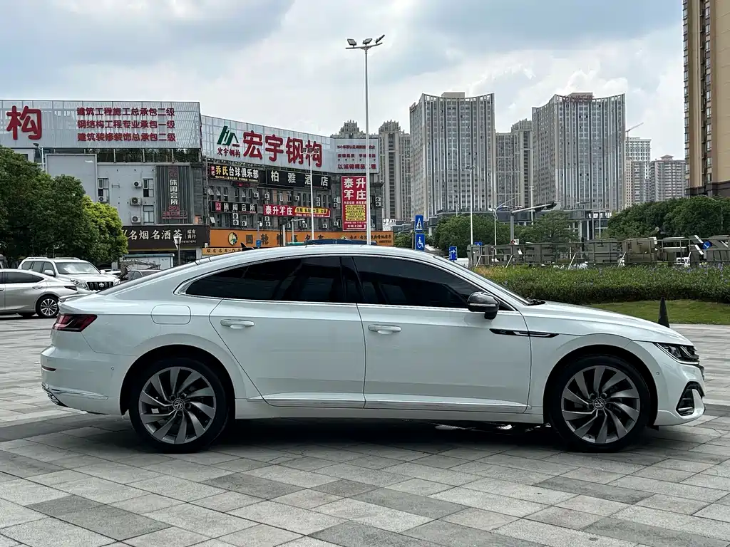 Volkswagen CC — миниатюра 5