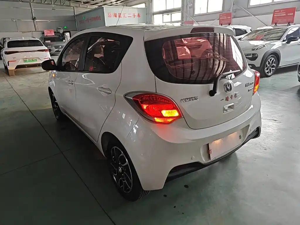 Changan BenBen — миниатюра 5