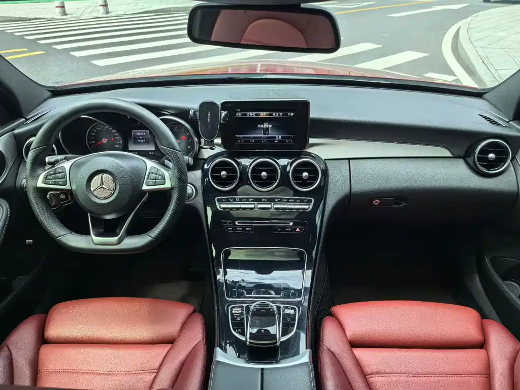 Mercedes-Benz C-Class — миниатюра 5
