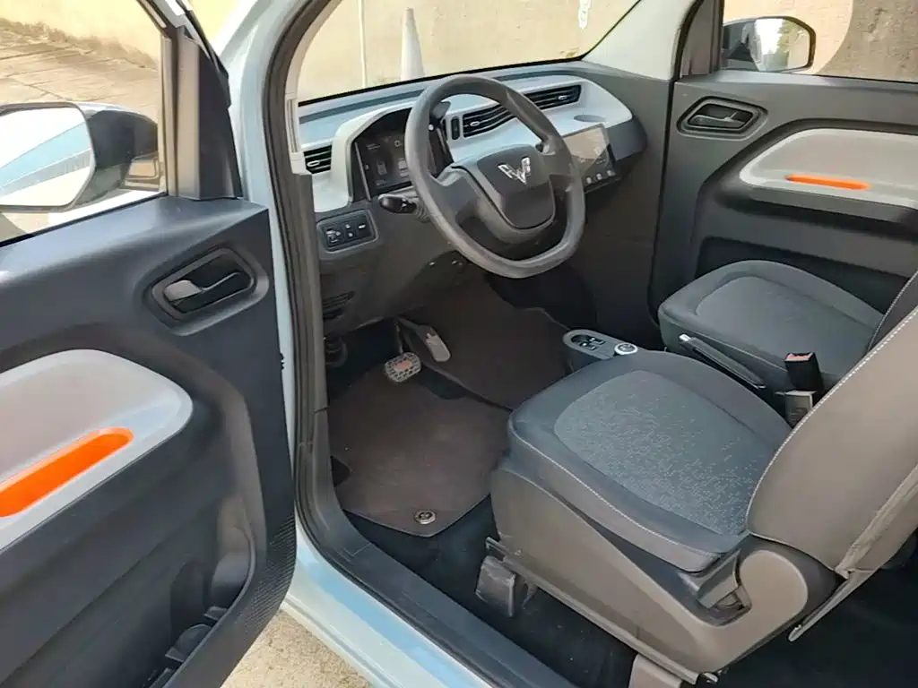 Wuling MINIEV — миниатюра 16