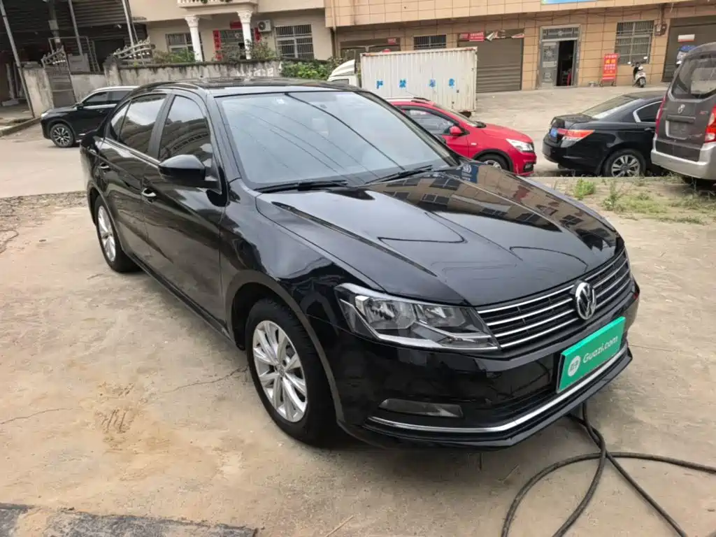 Volkswagen Lavida — миниатюра 4