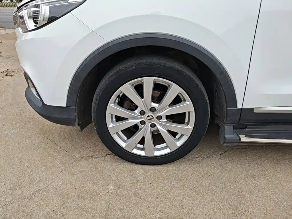 MG ZS — миниатюра 23