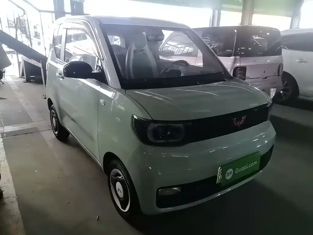 Wuling MINIEV — миниатюра 4
