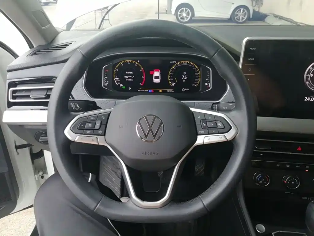 Volkswagen Lavida — миниатюра 11