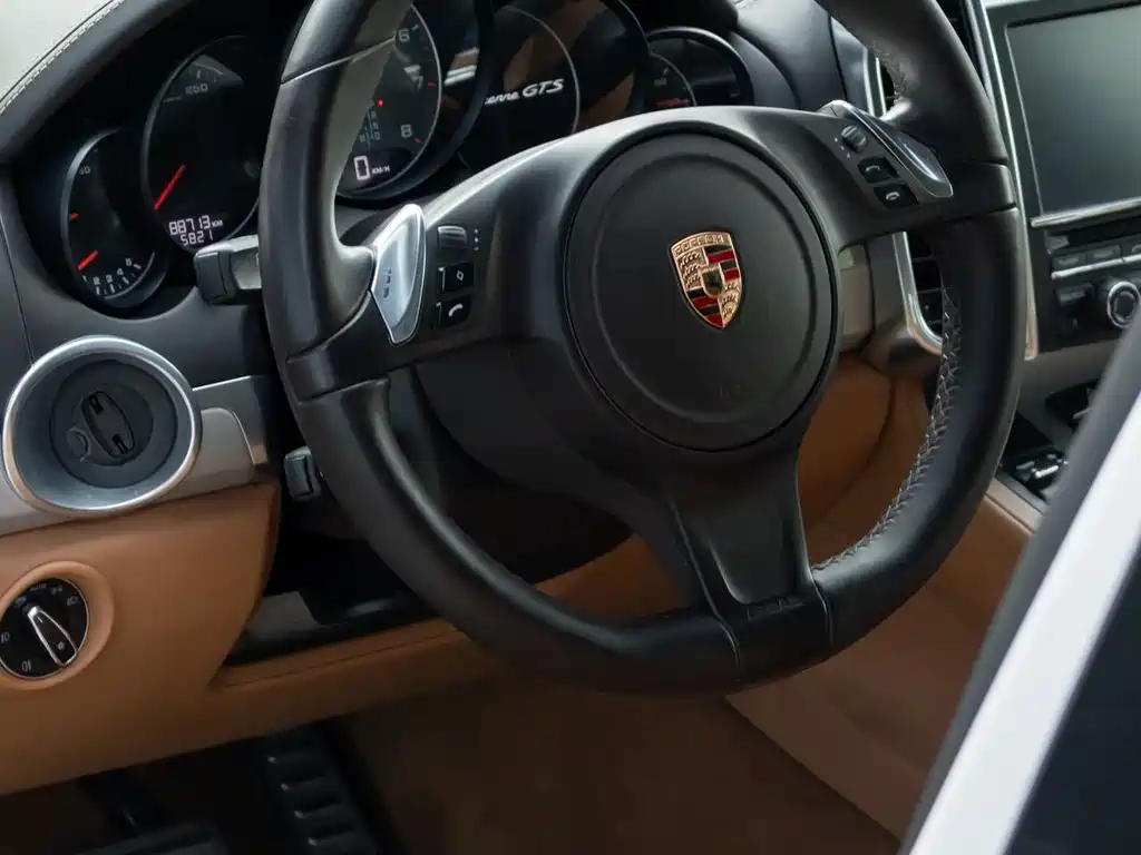 Porsche Cayenne 2014 Cayenne GTS 4.8L