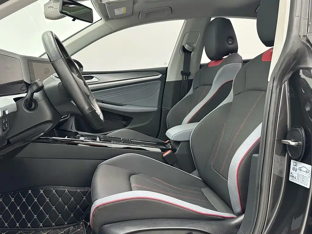 Volkswagen Lamando — миниатюра 7