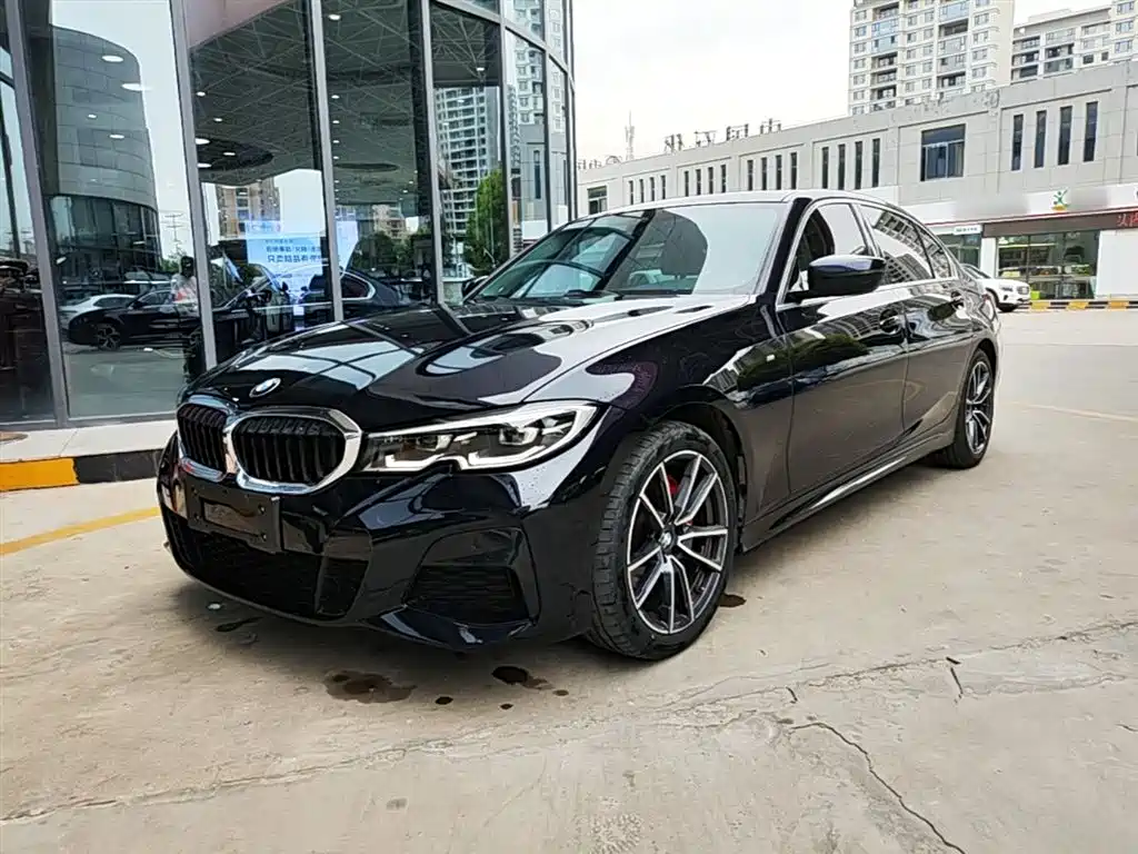 BMW 3 Series 2022