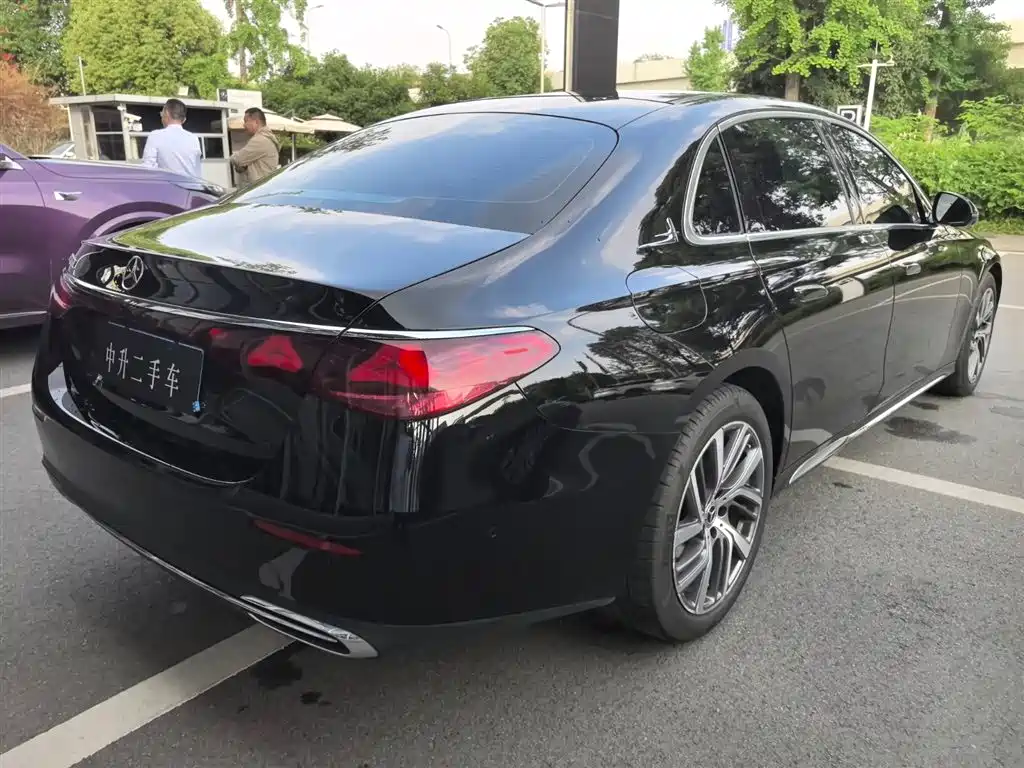 Mercedes-Benz E-Class E 2024 E 300 L Fashion