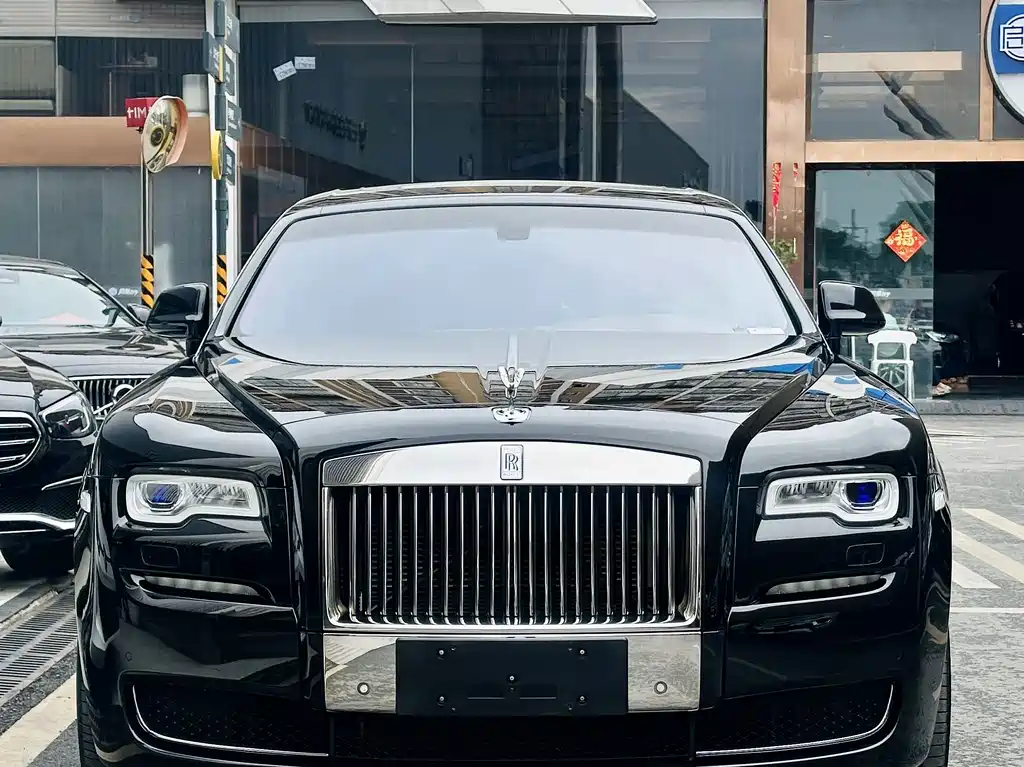 Rolls-Royce Ghost — миниатюра 2