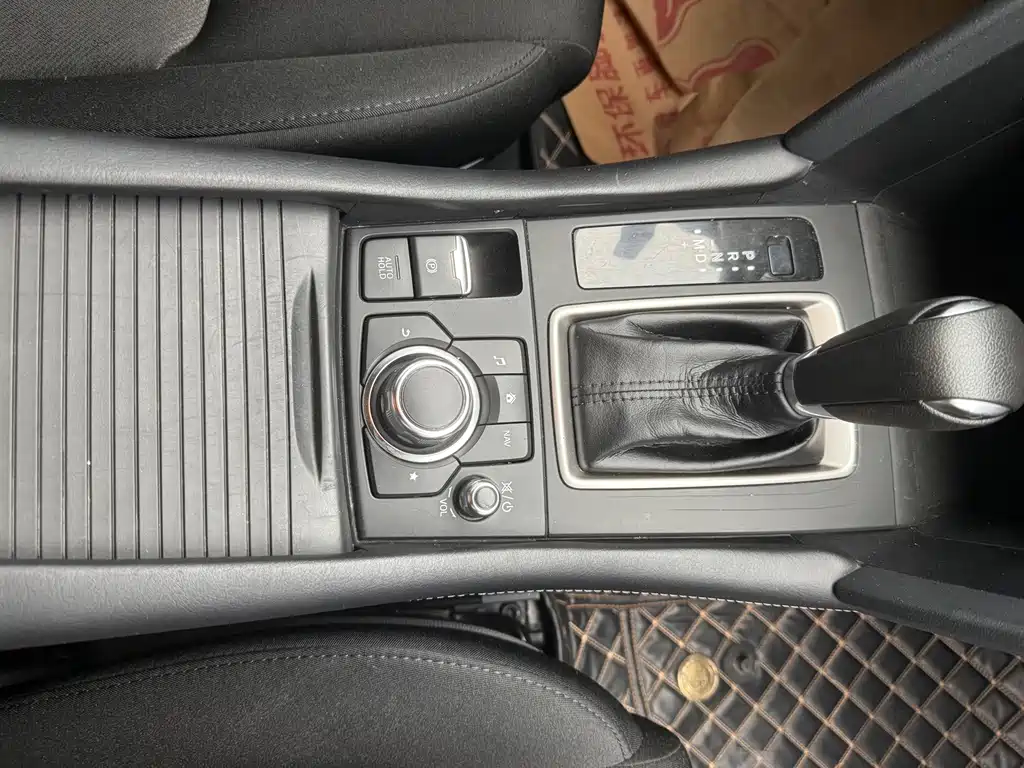 Mazda CX-4 — миниатюра 5