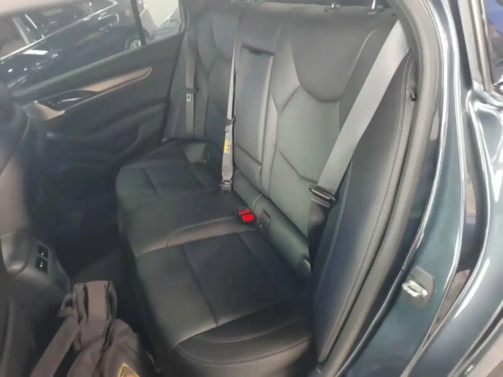 Cadillac CT5 — миниатюра 16