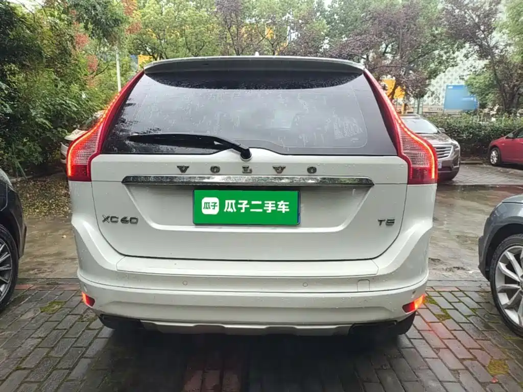 Volvo XC60 — миниатюра 6