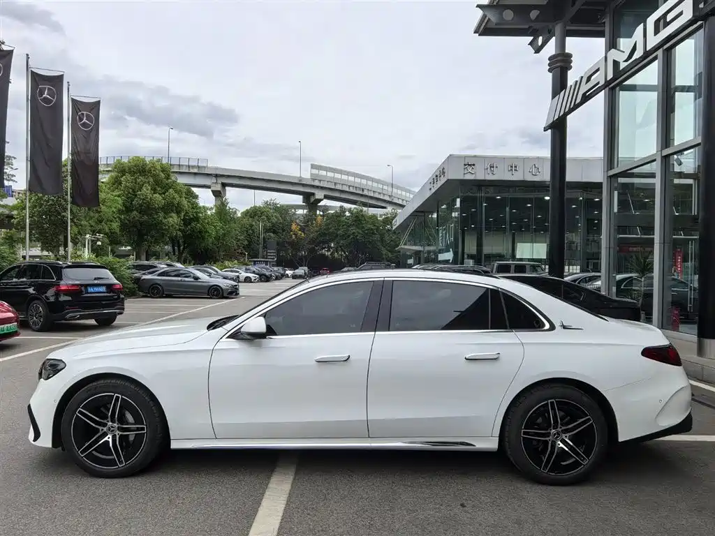 Mercedes-Benz E-Class E 2024 E 300 L Luxury Sport