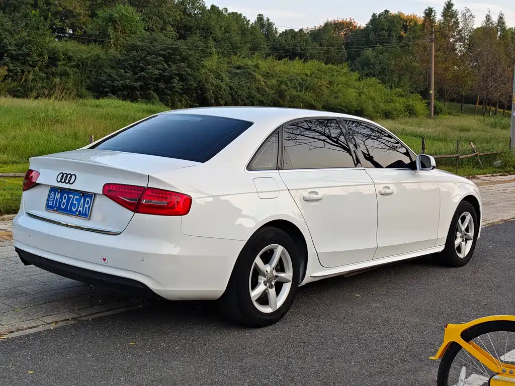 Audi A4L — миниатюра 7