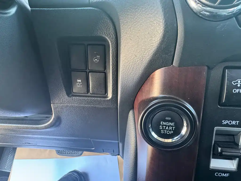 Toyota Prado — миниатюра 13