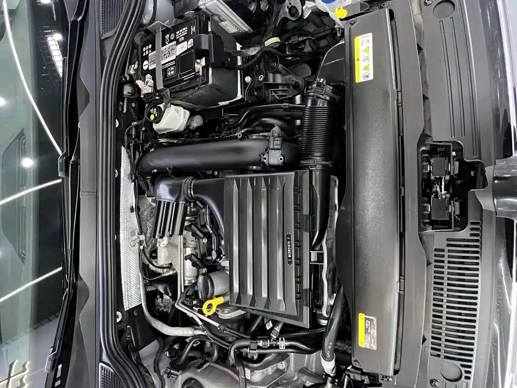 Volkswagen Golf — миниатюра 20