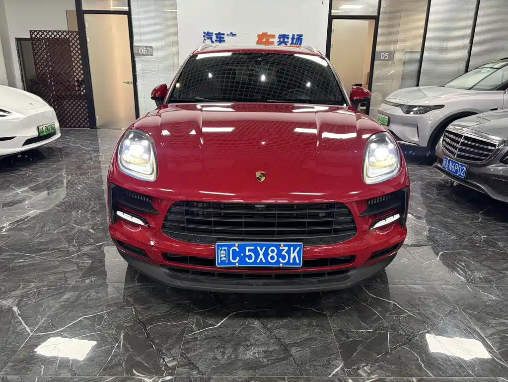 Porsche Macan — миниатюра 2