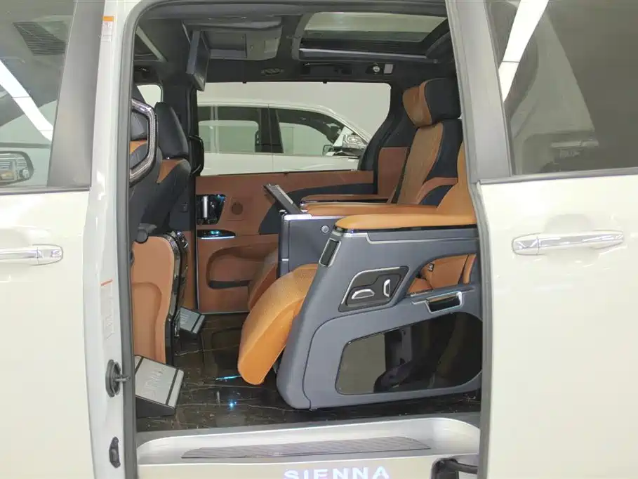 Toyota Sienna 2018 3.5L