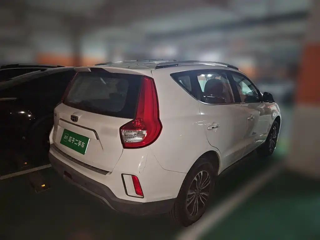 Geely Vision X6 — миниатюра 6