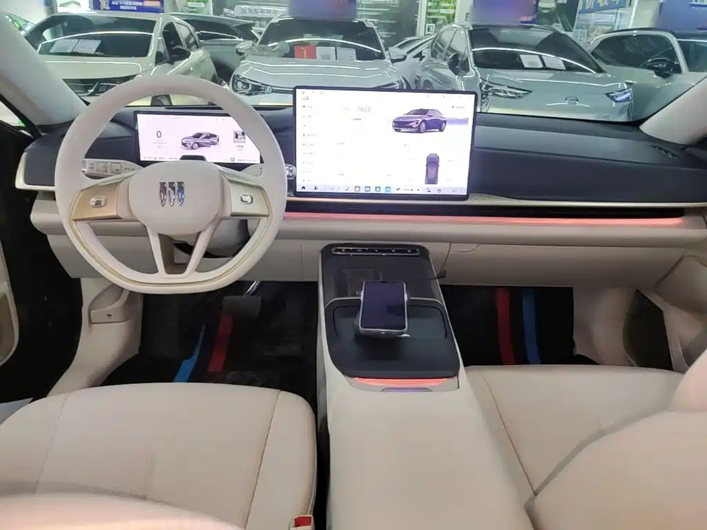 Buick Electra L7 — миниатюра 10