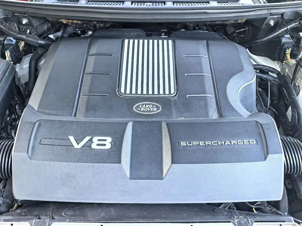 Land Rover Range Rover — миниатюра 25
