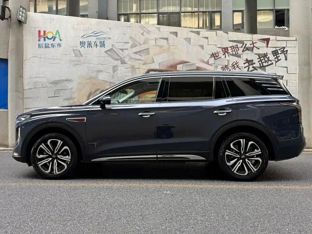 Hongqi Hongqi HS7 — миниатюра 3