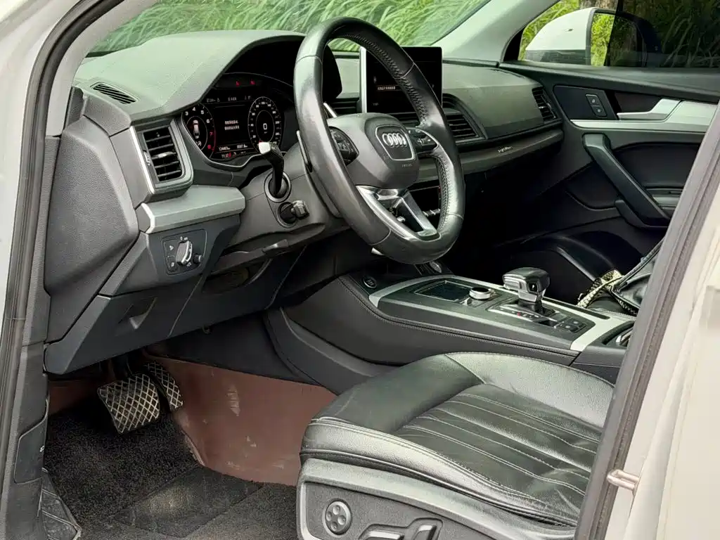 Audi Q5L — миниатюра 6