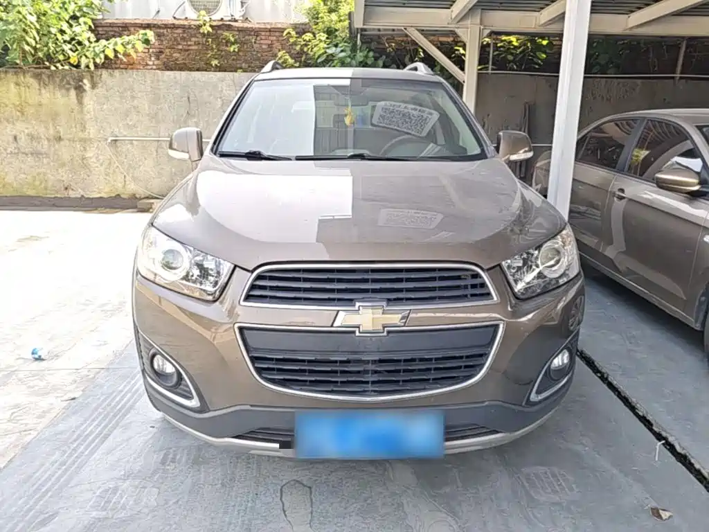Chevrolet Captiva — миниатюра 3