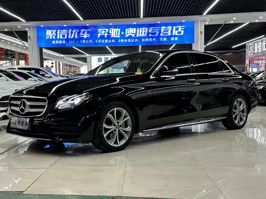 MERCEDES-BENZ E CLASS