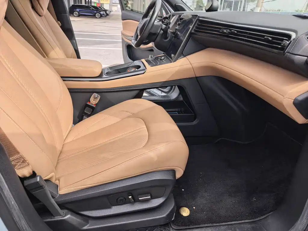NIO ES6 — миниатюра 19