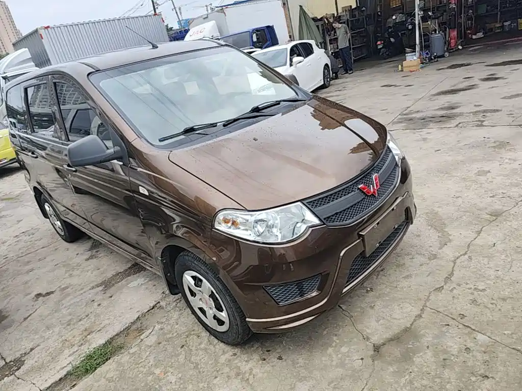 Wuling Hongguang — миниатюра 4