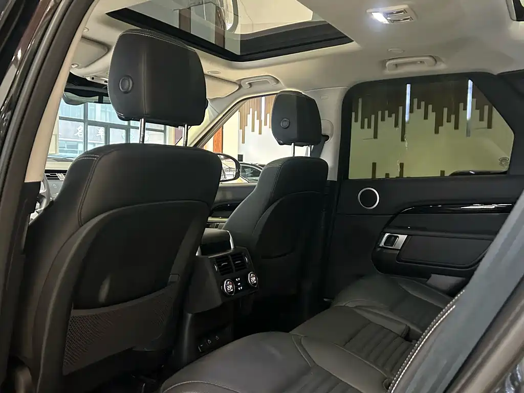 Land Rover Discovery — миниатюра 17