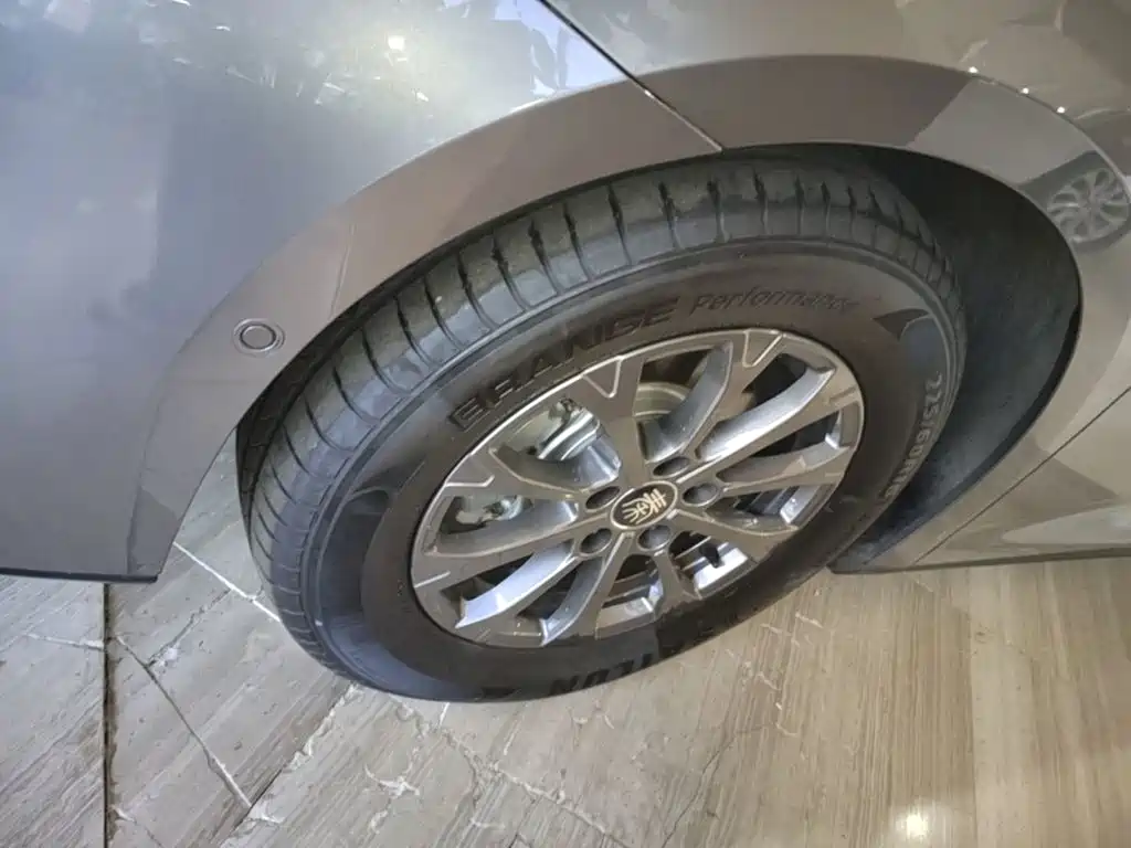 BYD Qin L — миниатюра 23