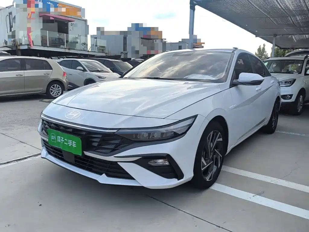 Hyundai Elantra — миниатюра 2