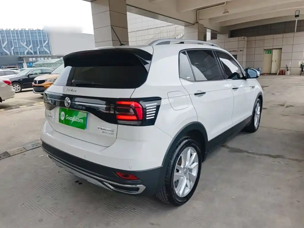 Volkswagen T-Cross — миниатюра 7
