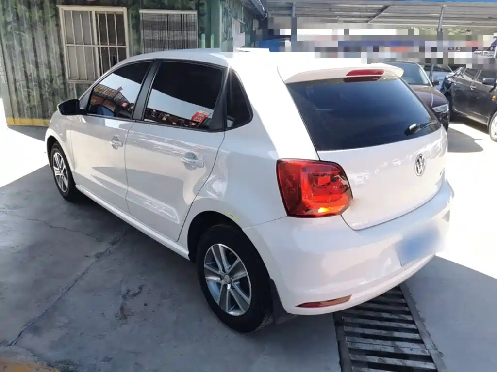 Volkswagen Polo — миниатюра 5