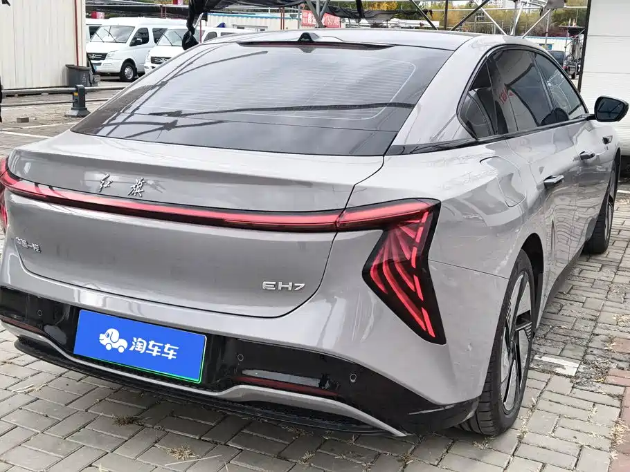 Hongqi Hongqi EH7 — миниатюра 3