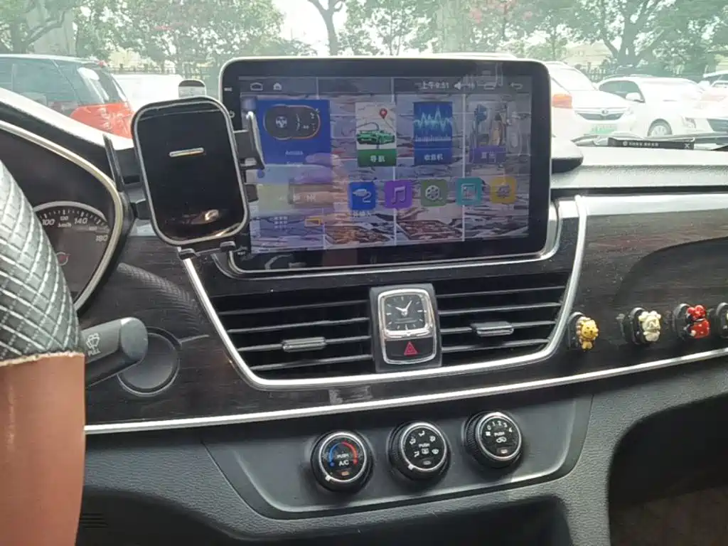 Baojun 560 — миниатюра 13