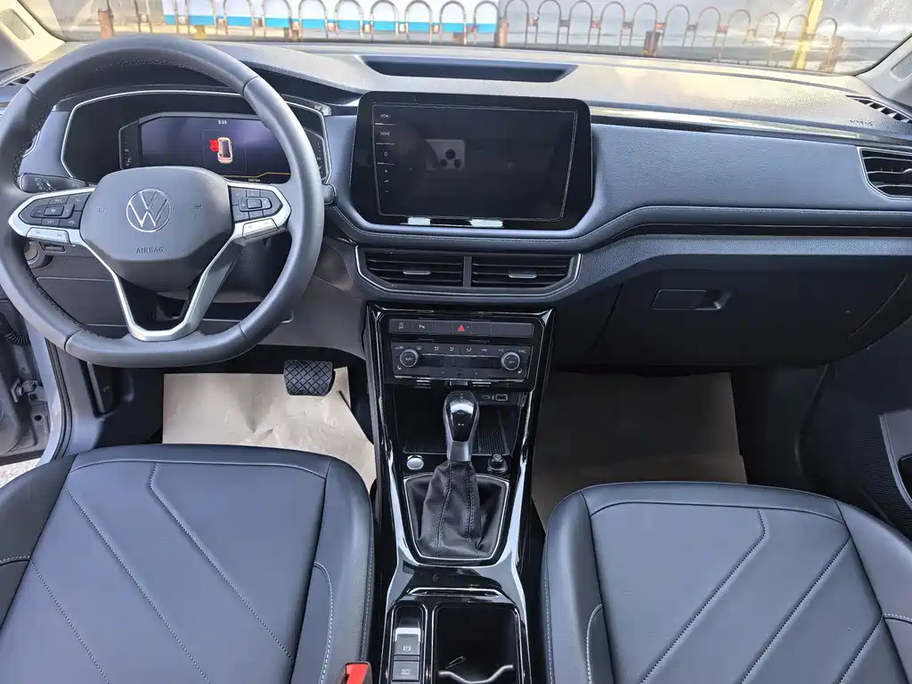 Volkswagen Tharu — миниатюра 6