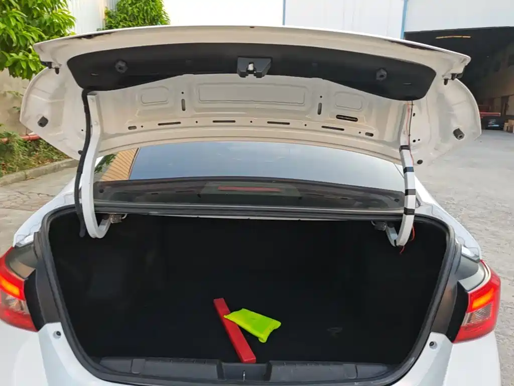 Chery Arrizo 5 — миниатюра 19