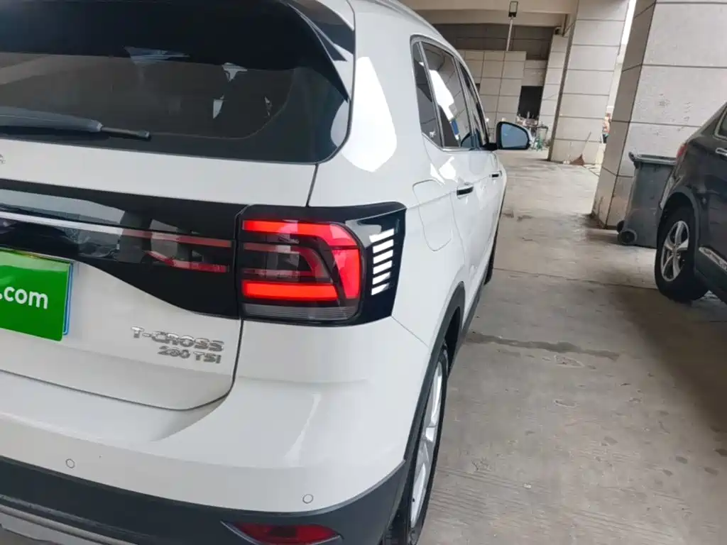 Volkswagen T-Cross — миниатюра 8
