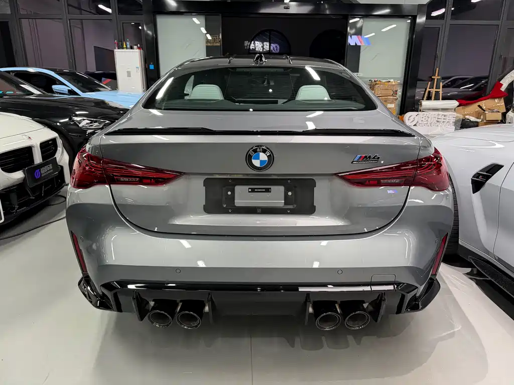 BMW M4 2024 M4 M xDrive