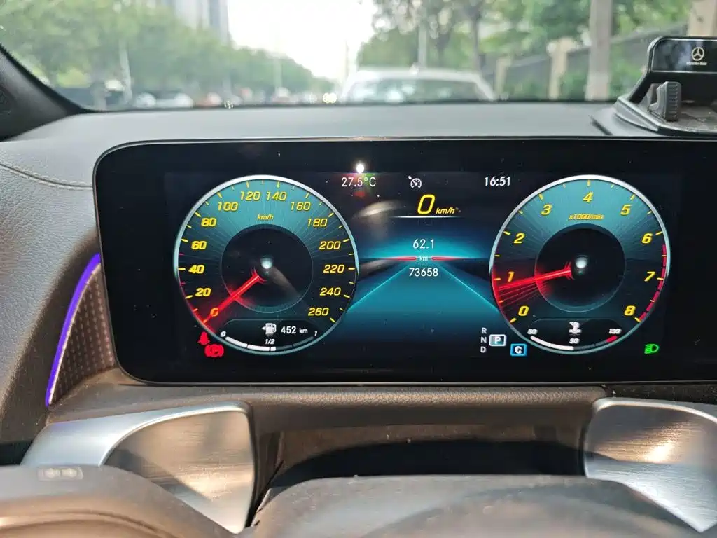 Mercedes-Benz GLB — миниатюра 5