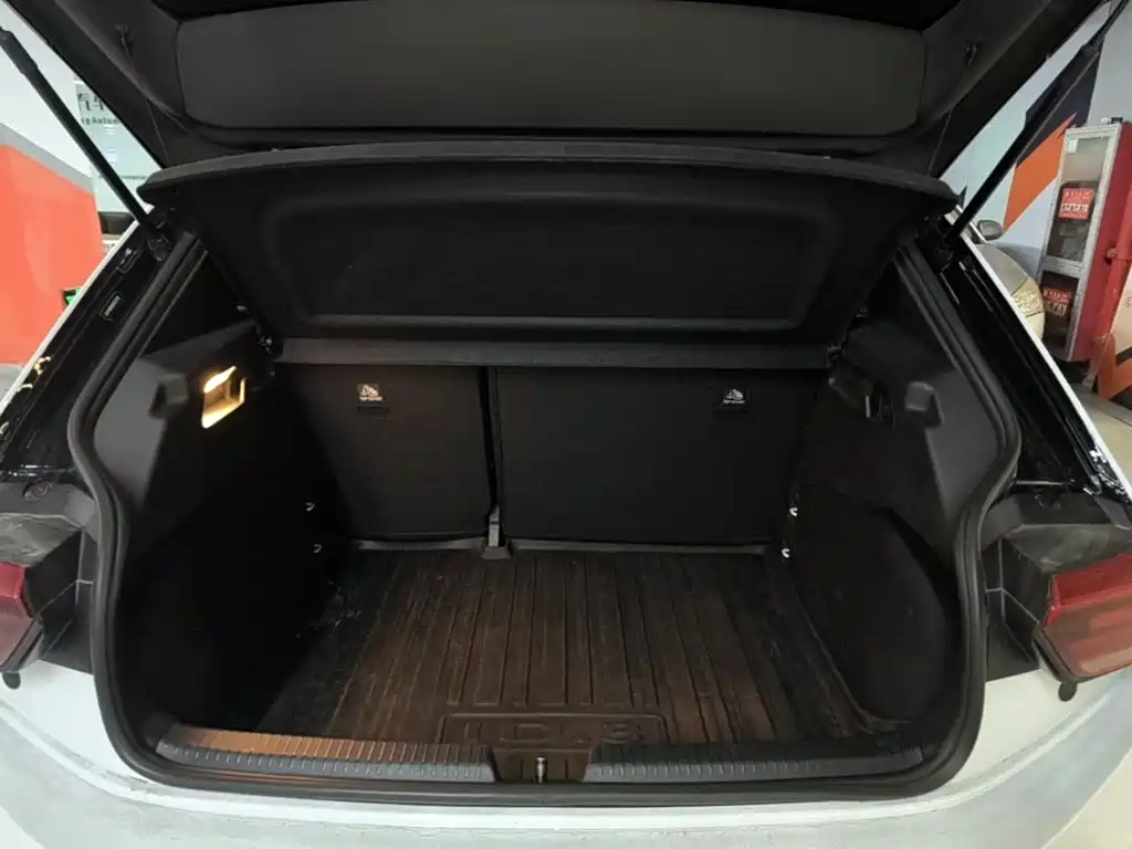 Volkswagen ID.3 — миниатюра 19