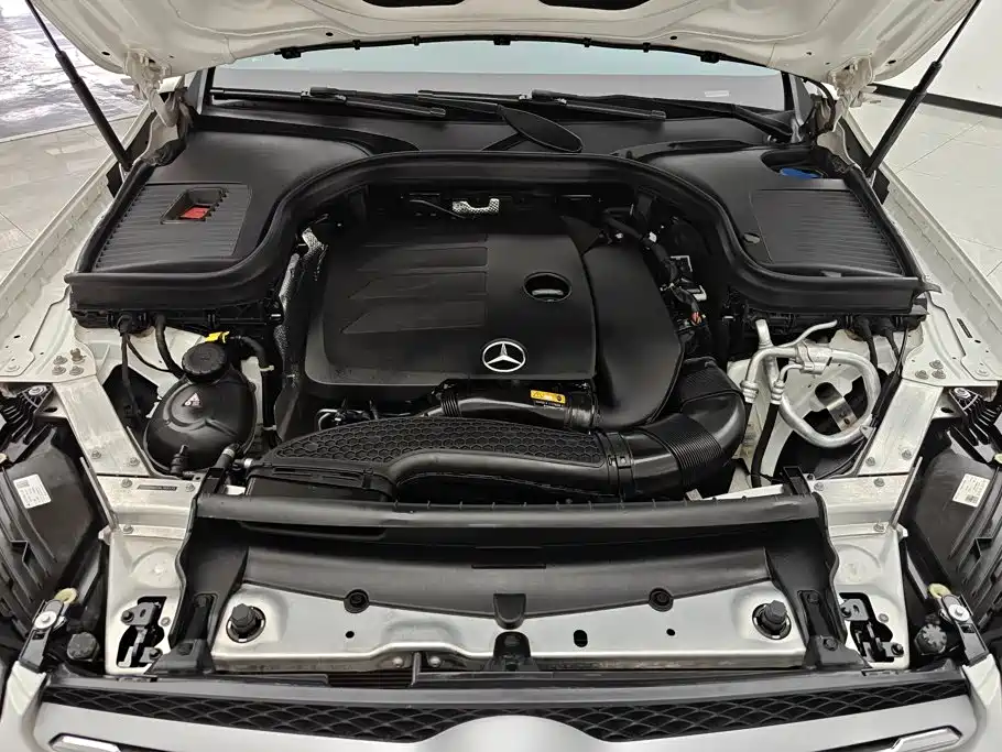 Mercedes-Benz GLC — миниатюра 10