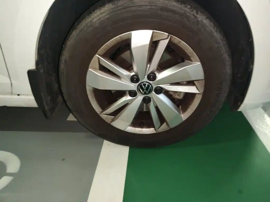 Volkswagen Polo — миниатюра 8