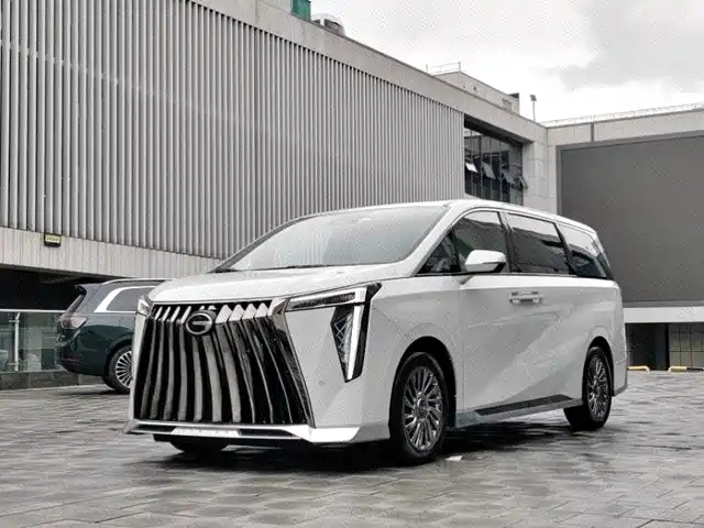 GAC Trumpchi M8