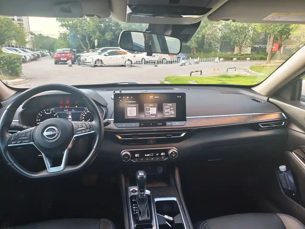 Nissan Teana — миниатюра 10