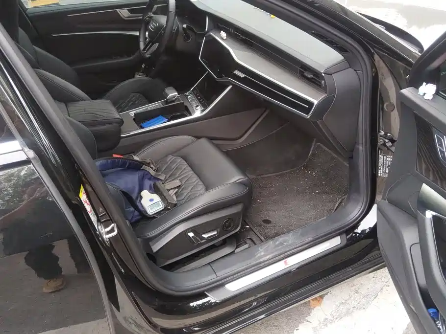 Audi A6L — миниатюра 8